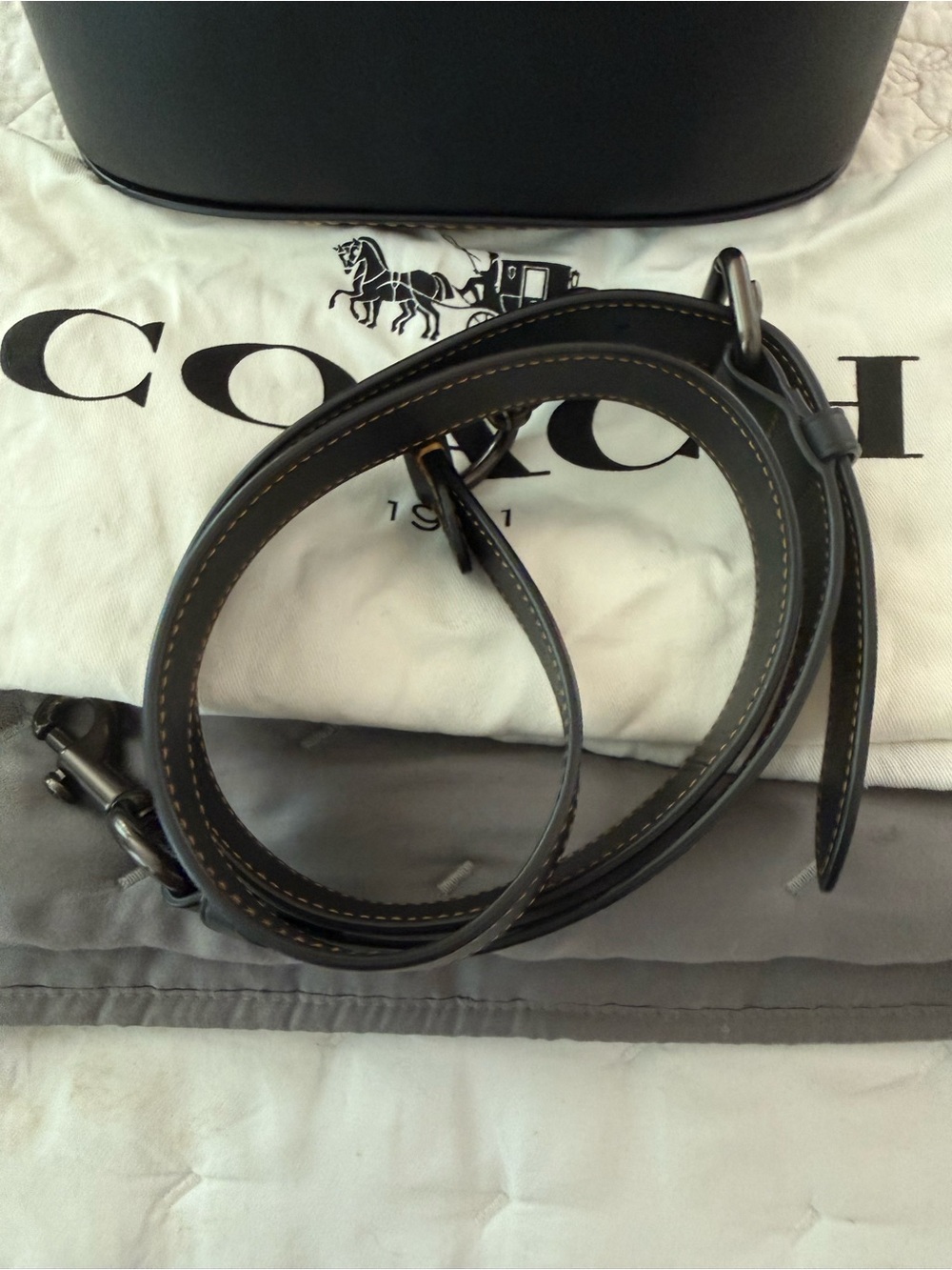 NWT Coach Saddle 23 1941 Black - Picture 10 of 11